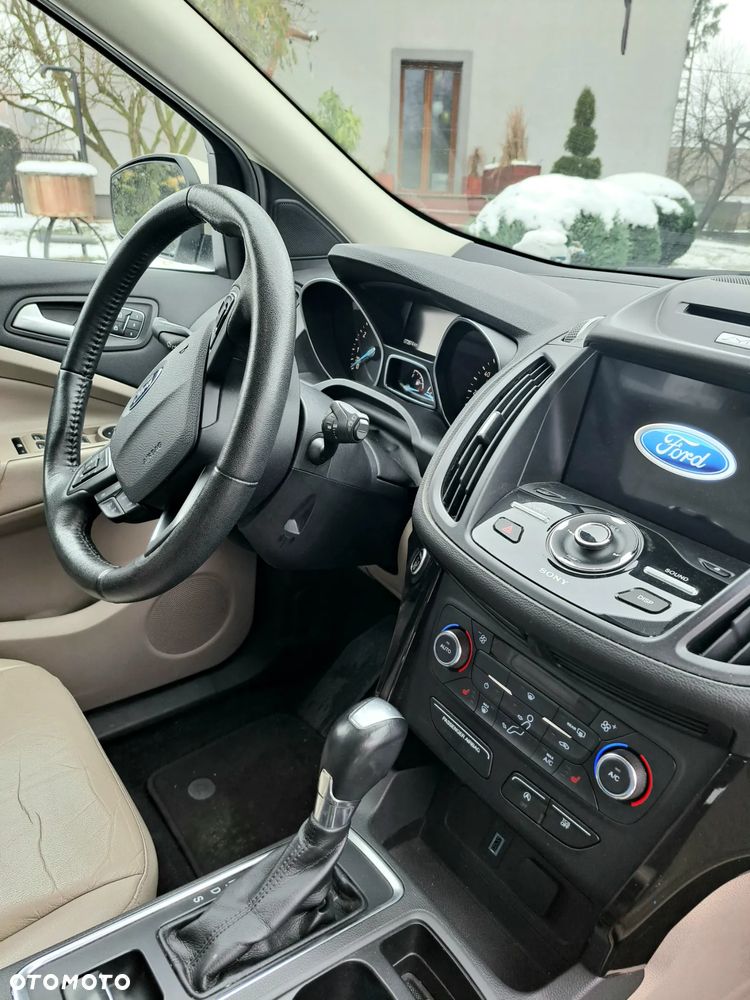 Ford Escape 2017 photo 3