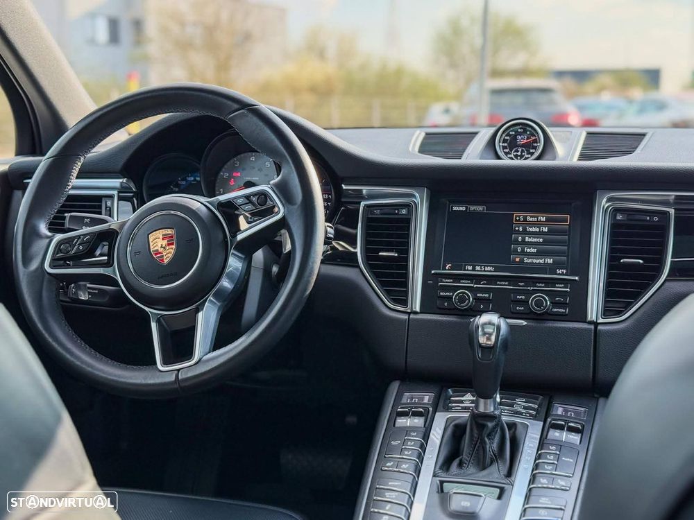 Porsche Macan S - 4