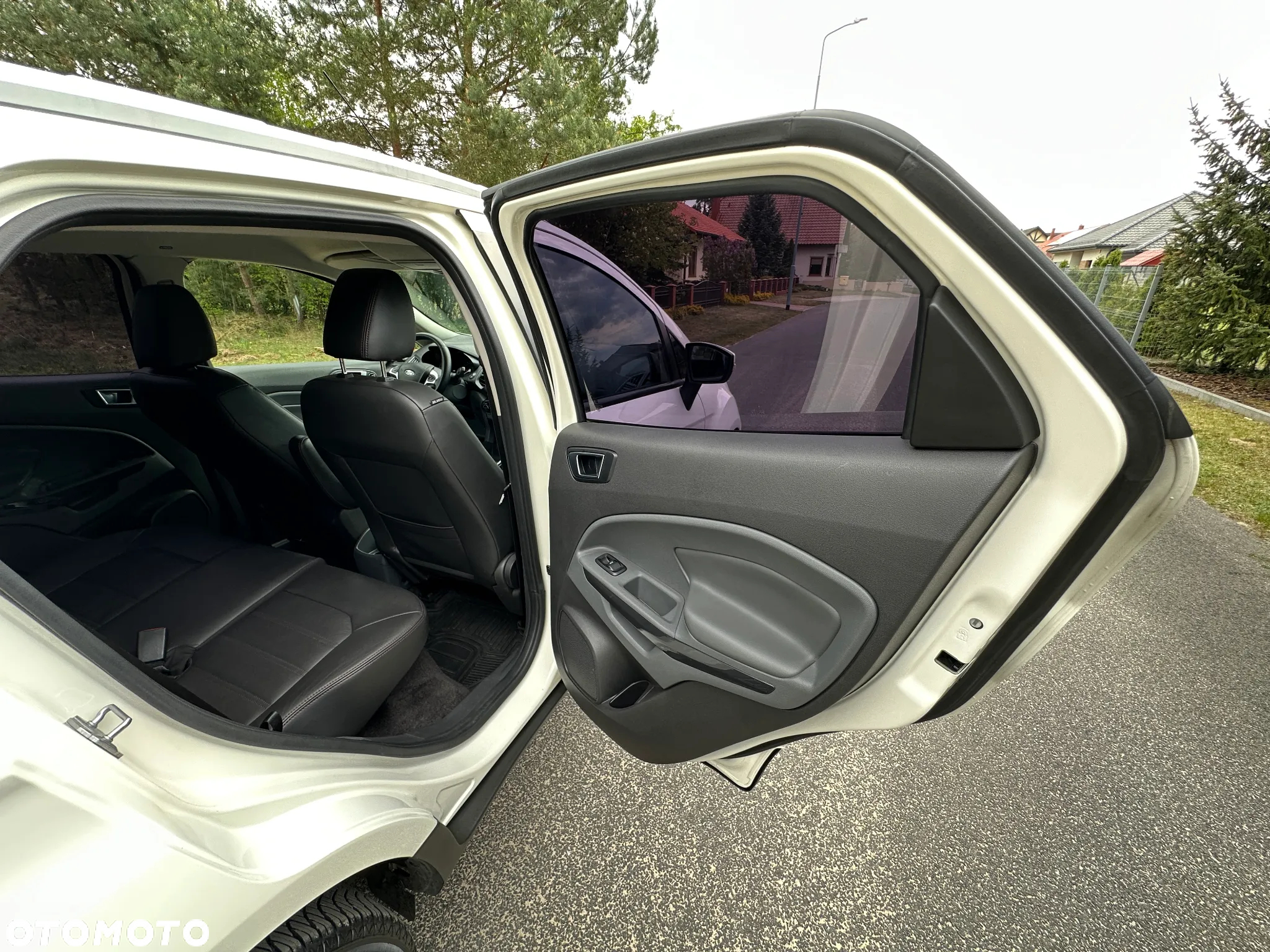 Ford EcoSport 1.0 EcoBoost TITANIUM - 26