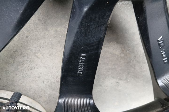 Jante aliaj cu anvelope 18 - set 235/45 R18 KBA49741 8JX18H2 ET40 235 - 9