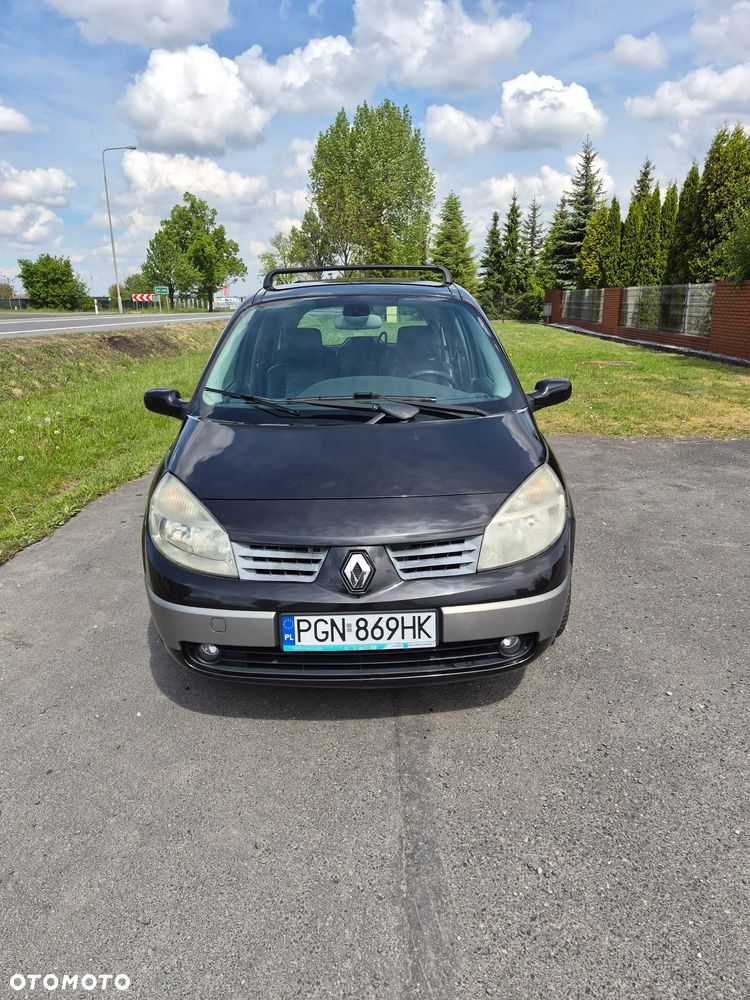 Renault Scenic - 1