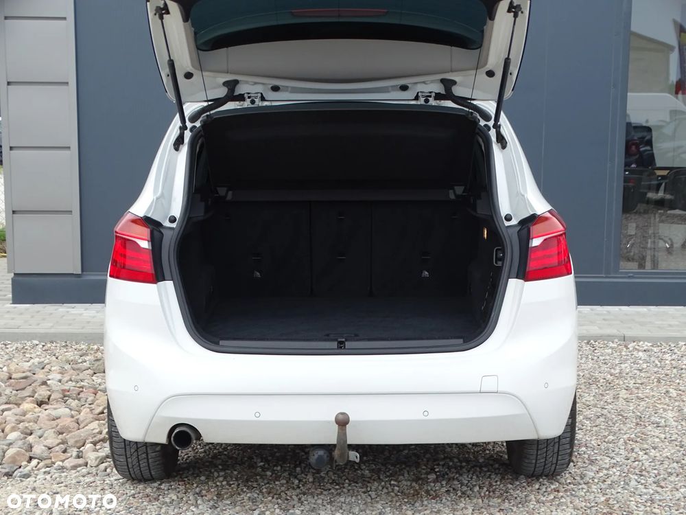 BMW Seria 2 218d Advantage - 7