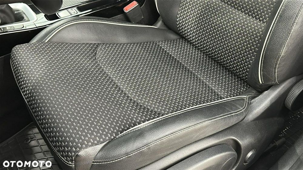 Kia Ceed 1.5 T-GDI L - 17