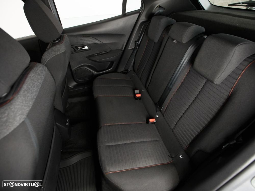 Peugeot e-2008 50 kWh Active - 10