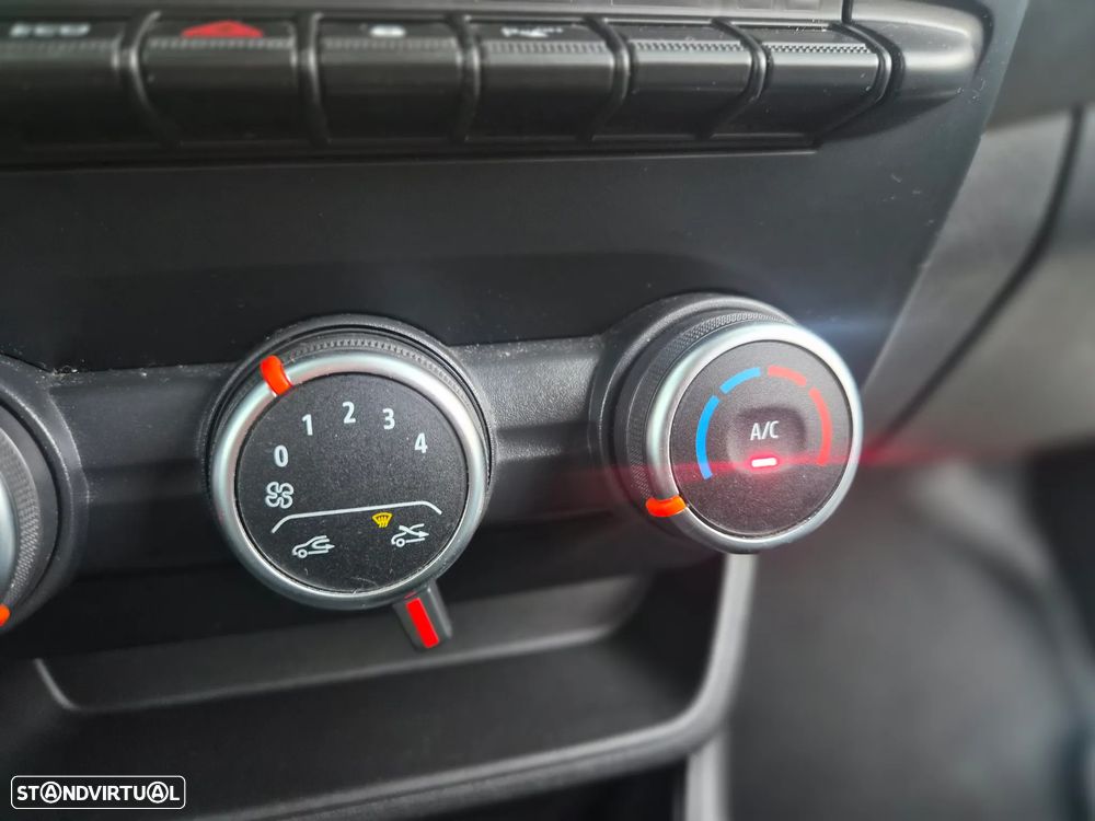 Renault Express - 13