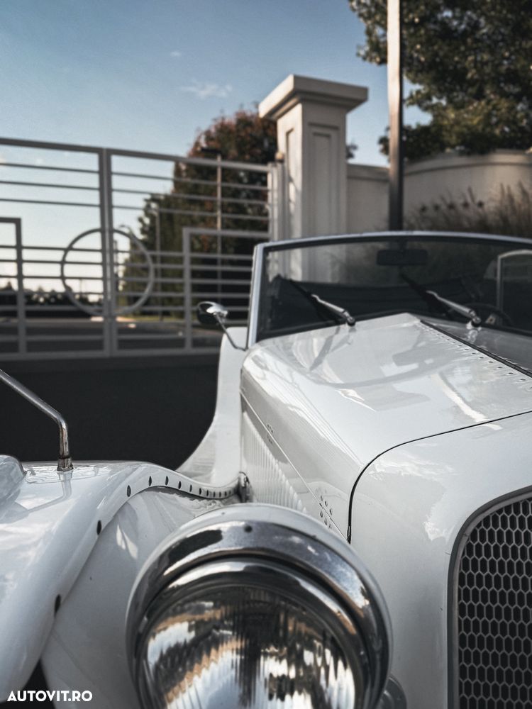 Morgan Roadster - 9