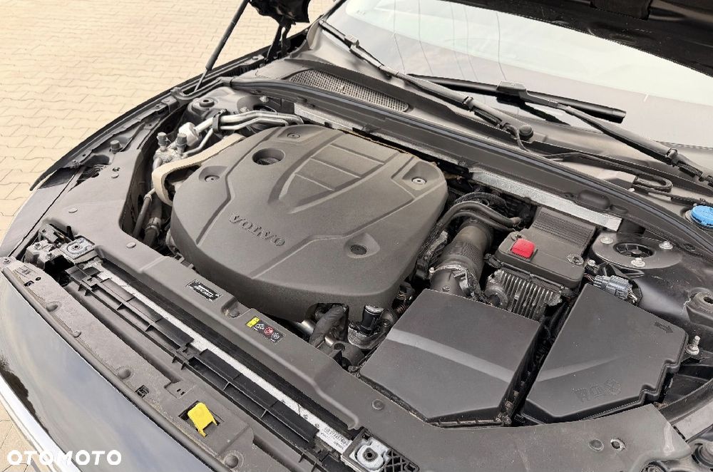 Volvo V60 D4 Momentum - 21