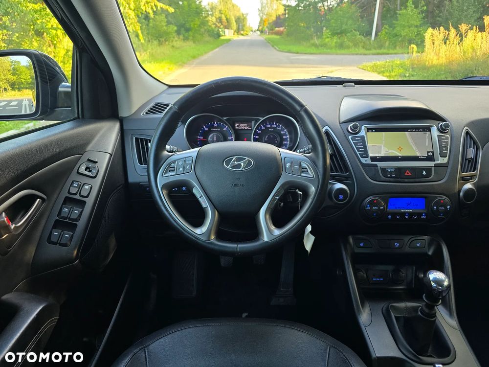 Hyundai ix35 1.7 CRDi 2WD Fifa World Cup Edition - 6