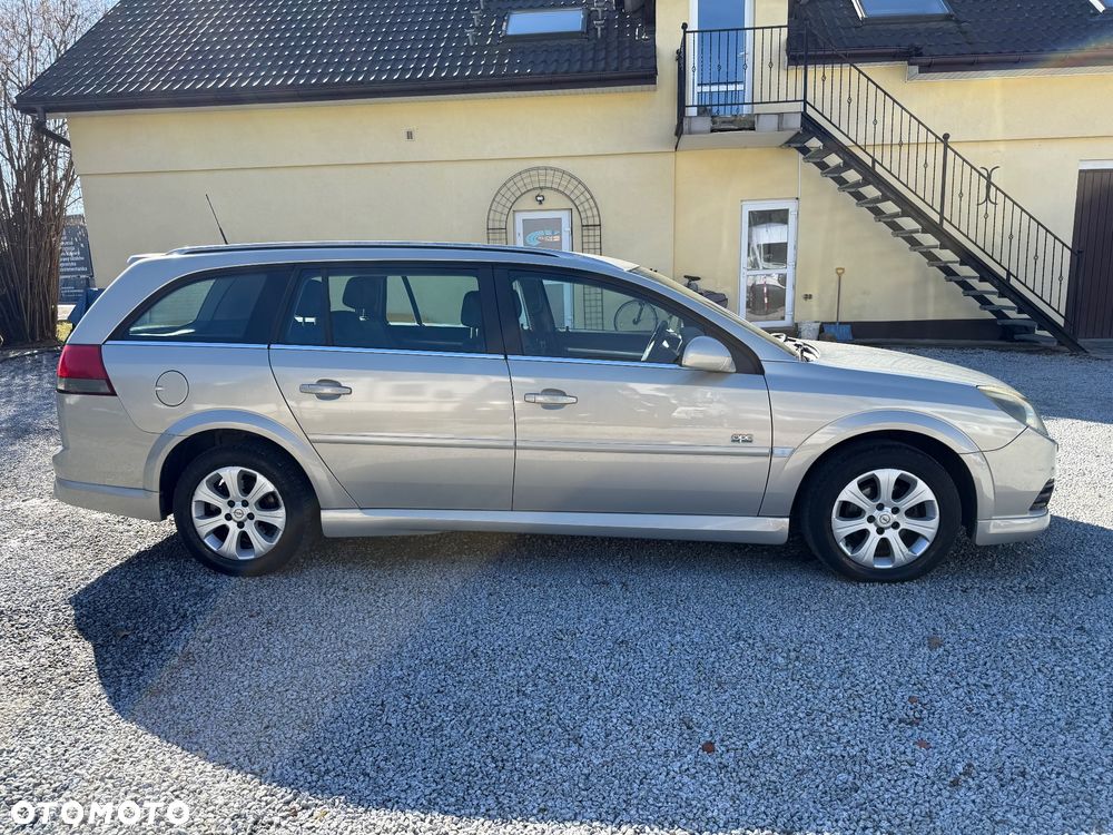 Opel Vectra 1.9 CDTI Cosmo - 8