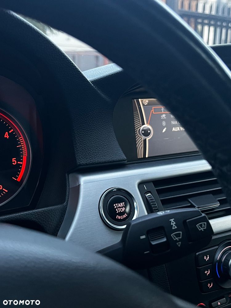 BMW Seria 3 330d - 39