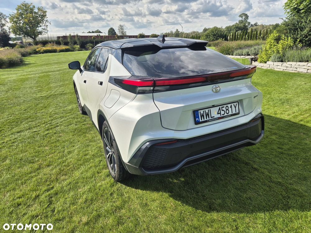 Toyota C-HR 1.8 Hybrid Black&White - 16