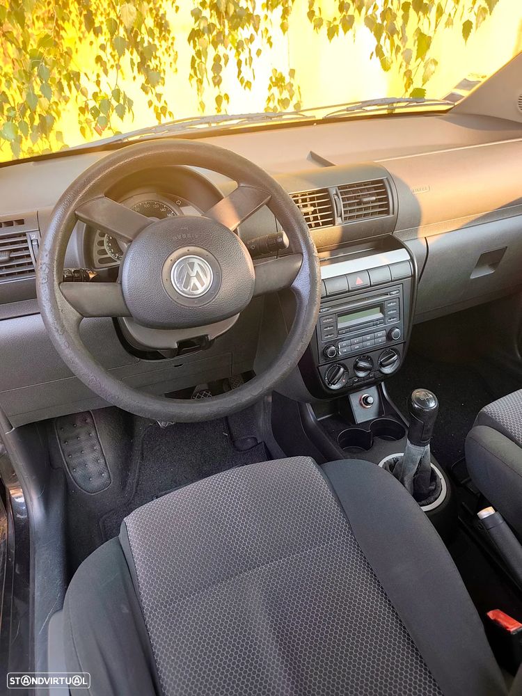 VW Fox 1.2 T.Liso - 7