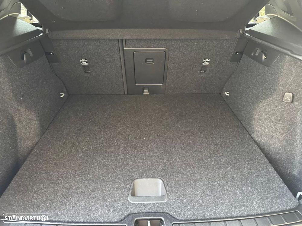 Volvo XC 40 P8 AWD Recharge RDesign - 45