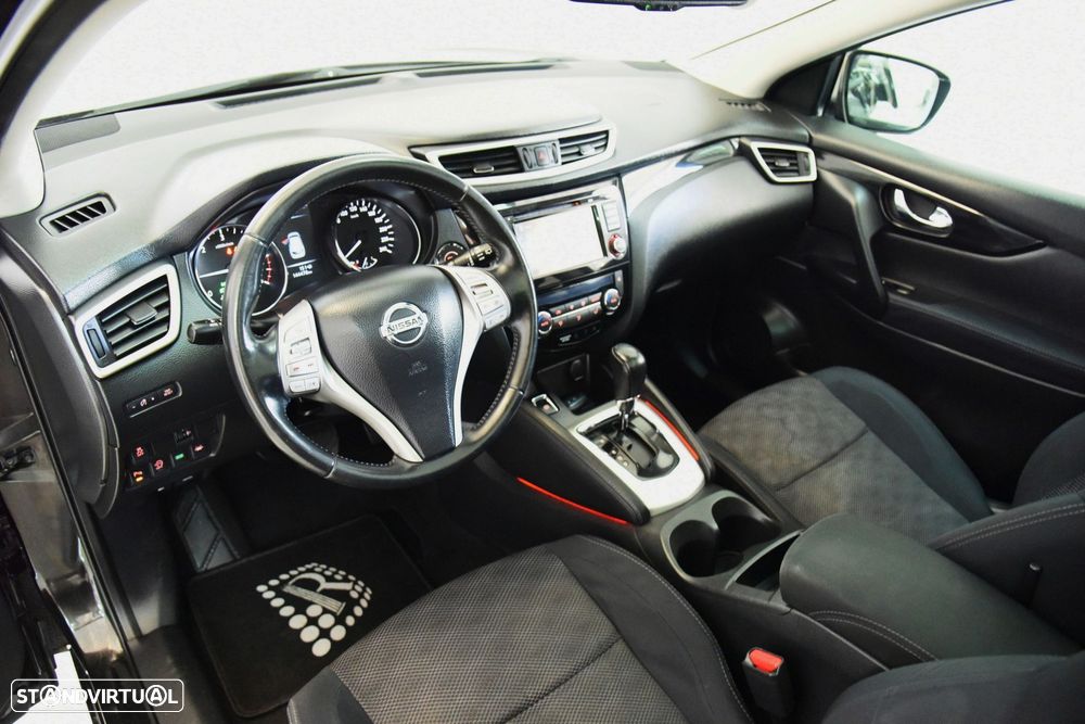 Nissan Qashqai 1.6 dCi N-Tec Xtronic - 14