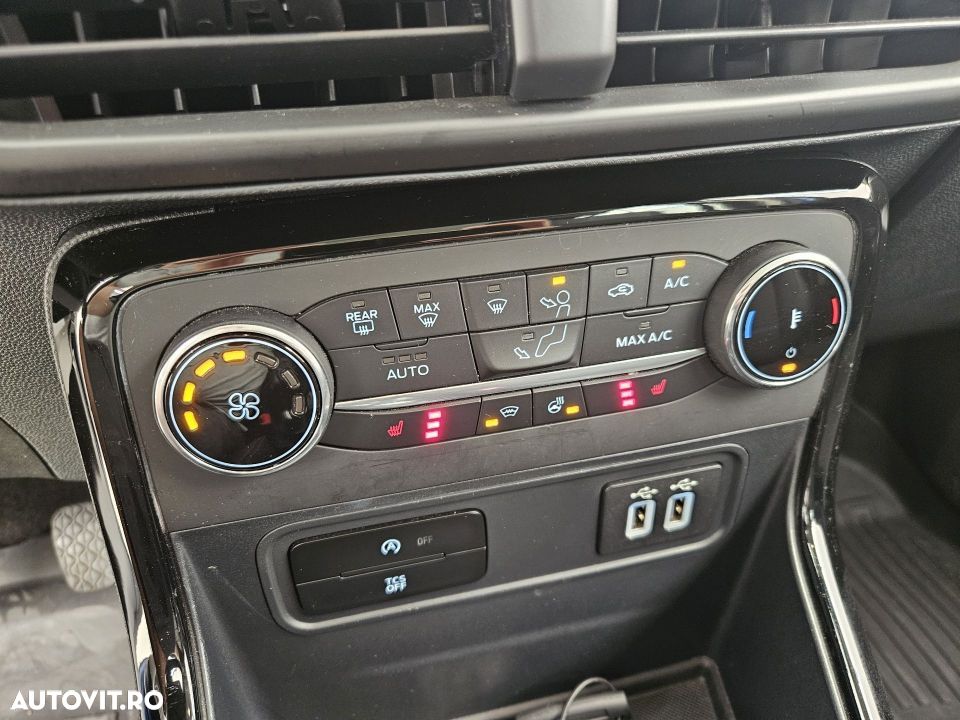 Ford EcoSport - 8
