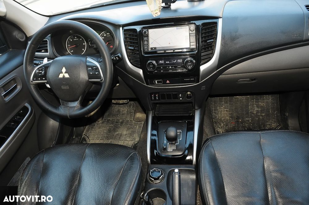 Mitsubishi L200 Double Cab Instyle Aut. - 15