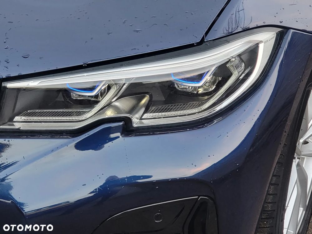 BMW Seria 3 - 10