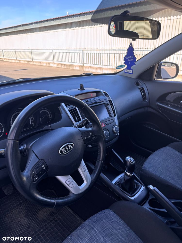 Kia Ceed 1.4 CVVT Vision - 15