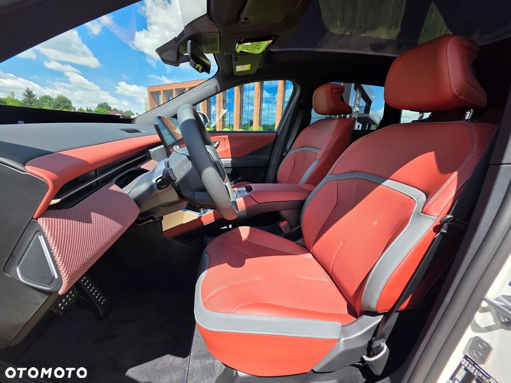 BMW iX3 50 xDrive 113.4kWh - 11