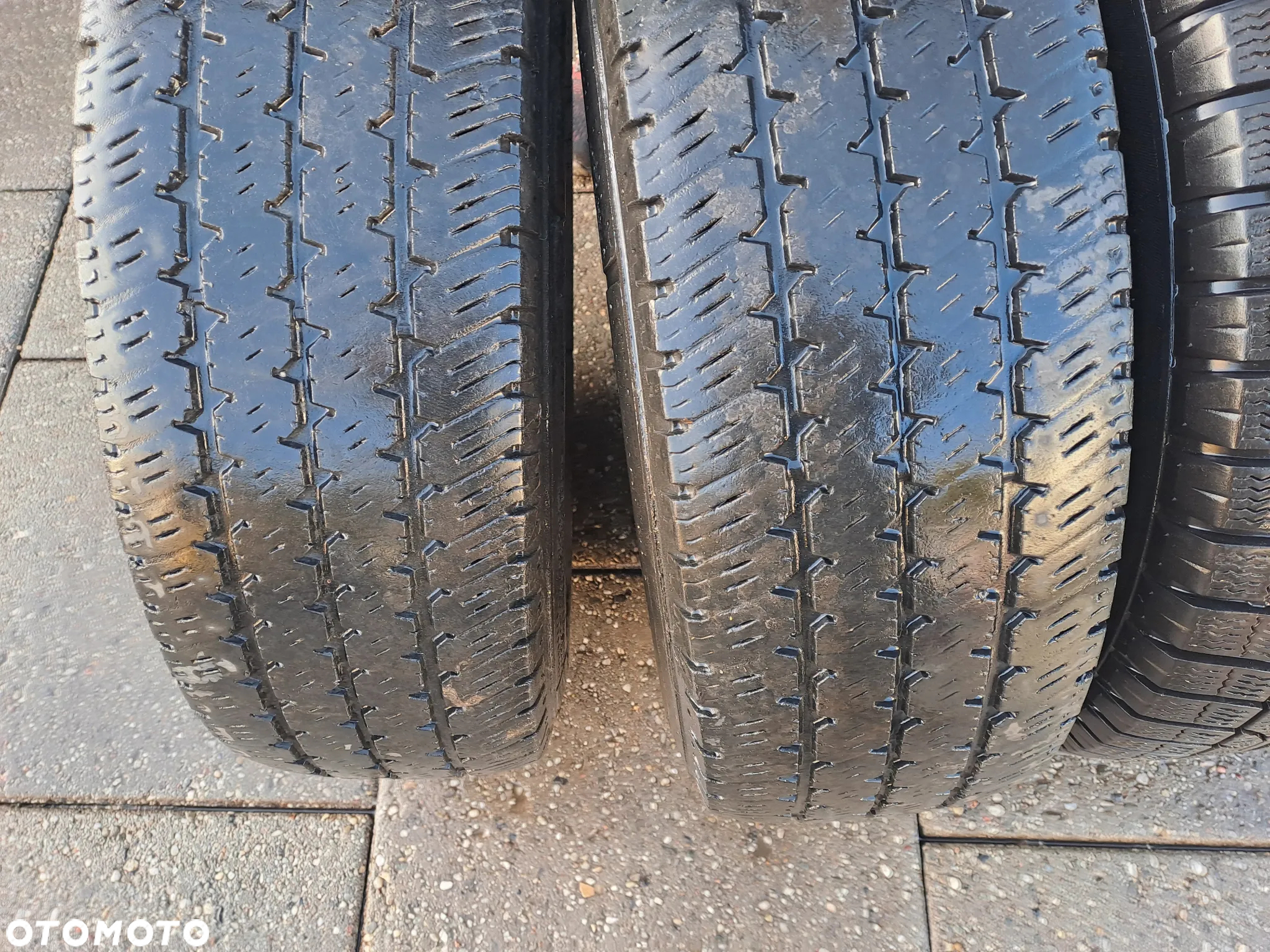 Mercedes Sprinter komplet felg z oponami225/70 R15C 5x112 - 16