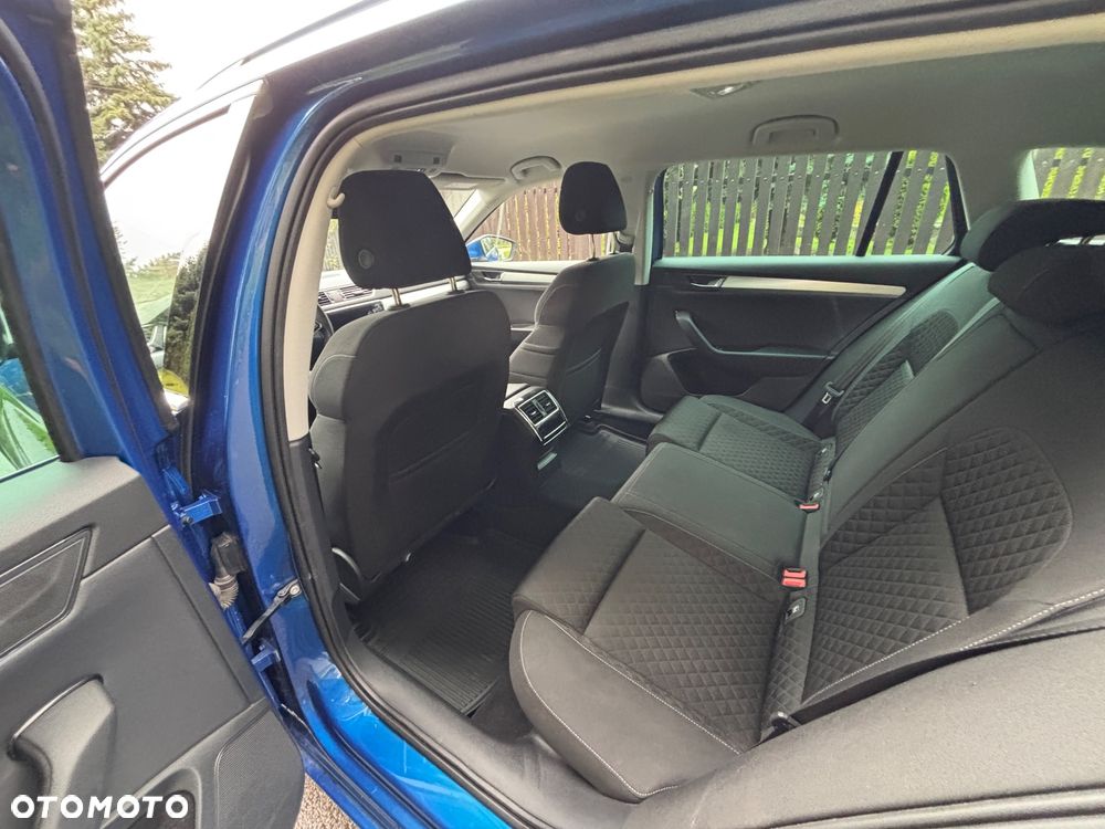 Skoda Superb 1.5 TSI Ambition DSG - 18