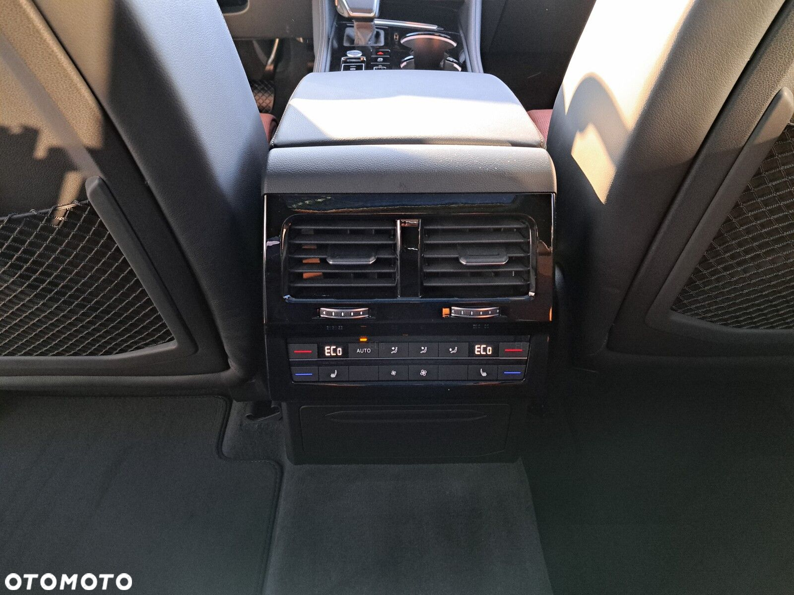 Volkswagen Touareg 3.0 V6 TFSI 4Motion Elegance - 38