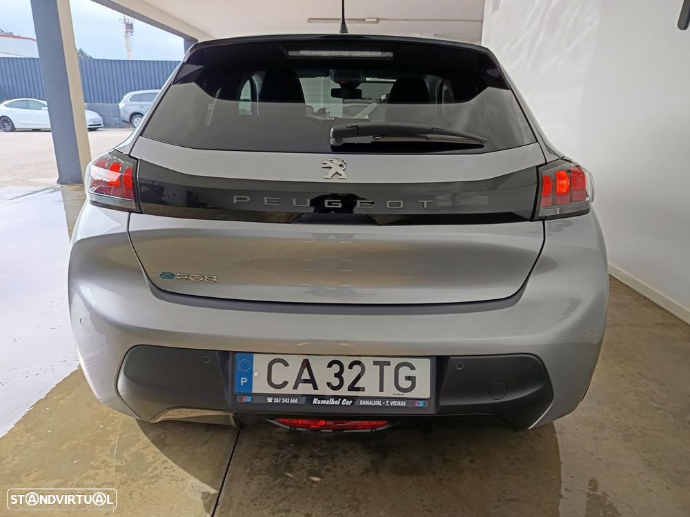 Peugeot e-208 50 kWh Style - 9