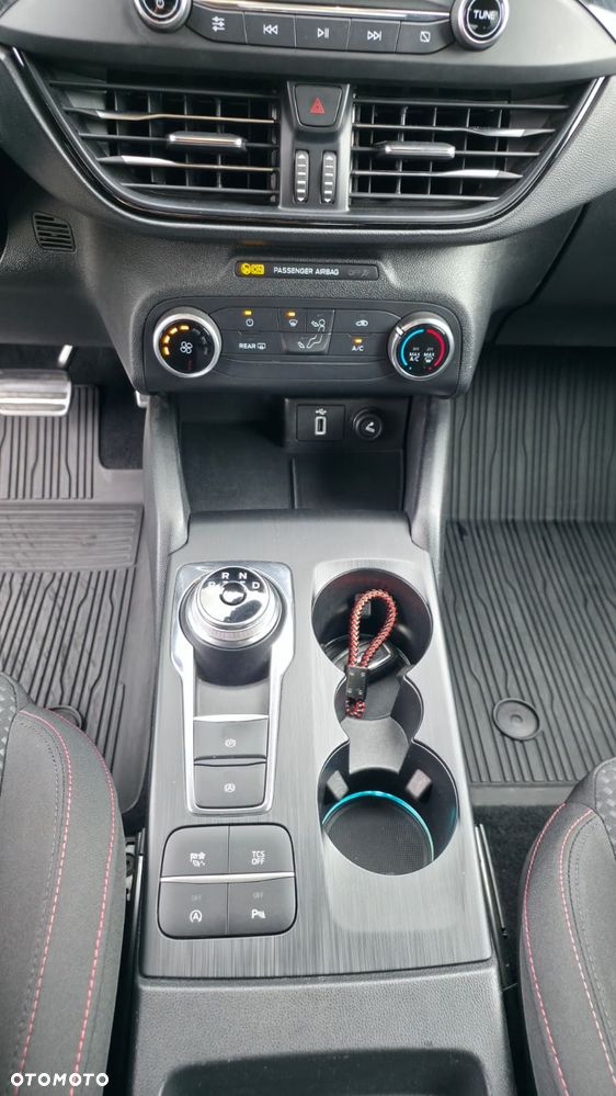 Ford Focus 1.0 EcoBoost ST-Line ASS PowerShift - 30