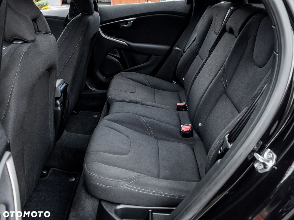 Volvo V40 T2 Drive-E Momentum - 15