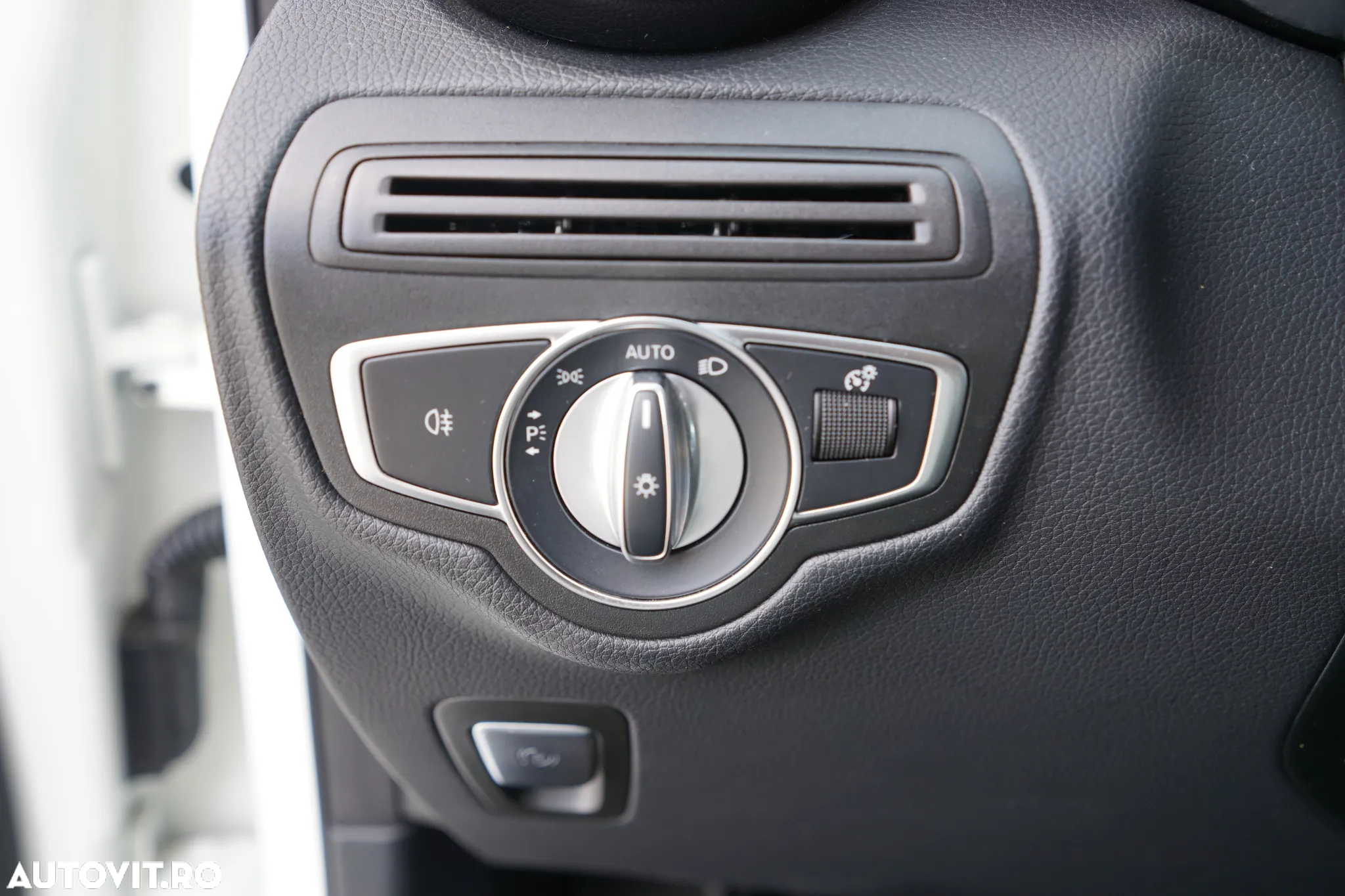 Mercedes-Benz GLC 200 4MATIC - 16