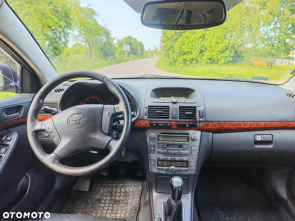 Toyota Avensis 2.0 D-4D Prestige - 7