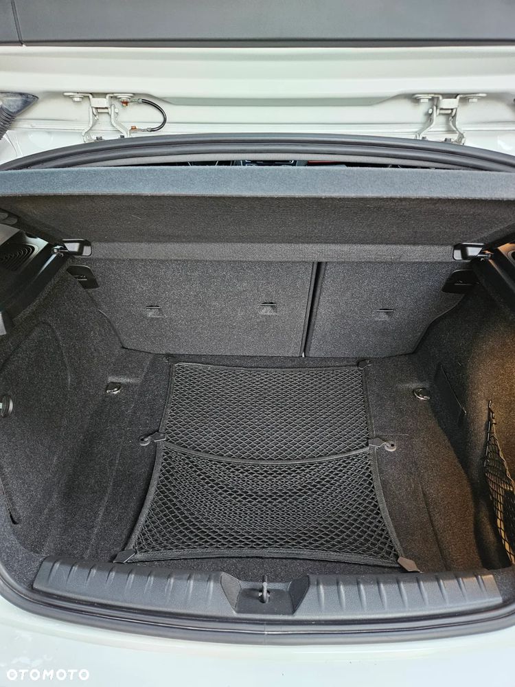 BMW Seria 1 116d Sport Line - 23