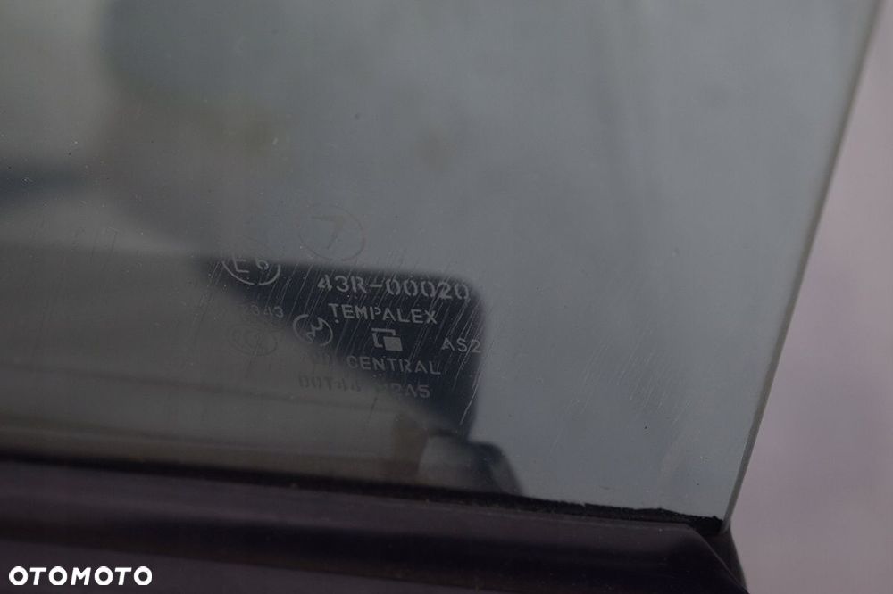 drzwi przednie * przód lewe subaru impreza ii 02c - 8