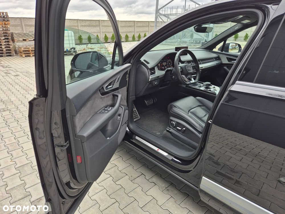 Audi Q7 3.0 TDI Quattro Tiptr - 12
