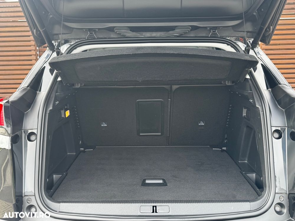Peugeot 3008 PureTech 130 Stop & Start GPF EAT8 Allure Pack - 16