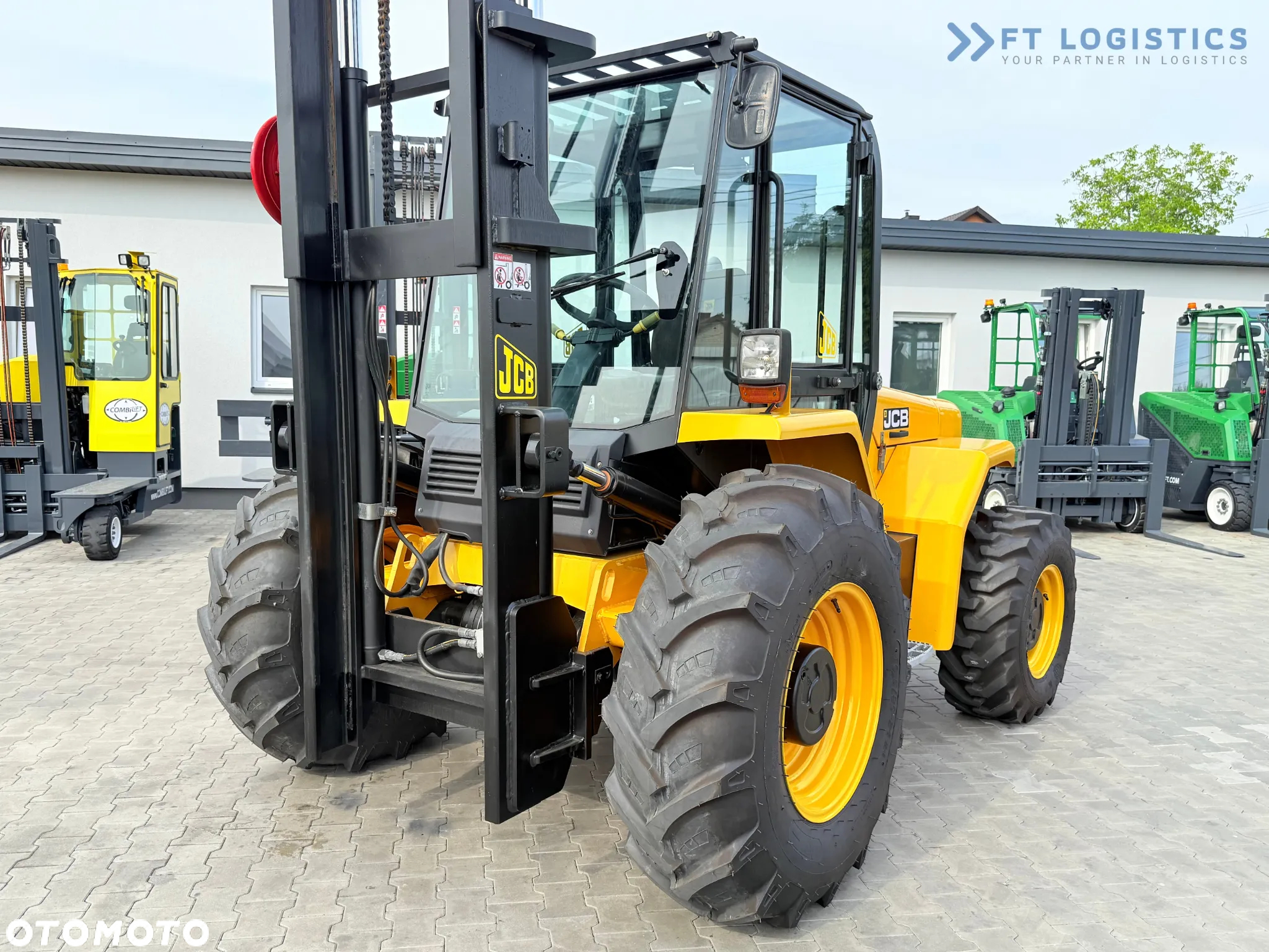 JCB 940 / DIESEL / TRIPLEX 4500MM / POZYCJONER / PRZESÓW WIDEŁ / 4T / NOWE OPONY / JAK NOWY - 29