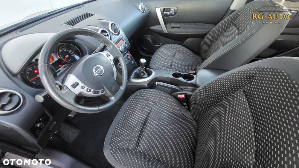 Nissan Qashqai - 35
