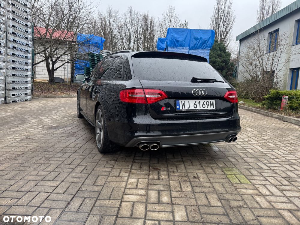 Audi S4 Avant - 8