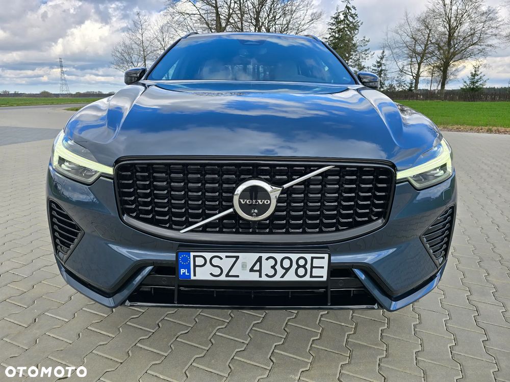 Volvo XC 60 T6 AWD Recharge Plus Dark - 3