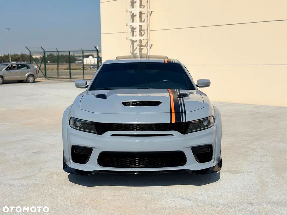 Dodge Charger - 12
