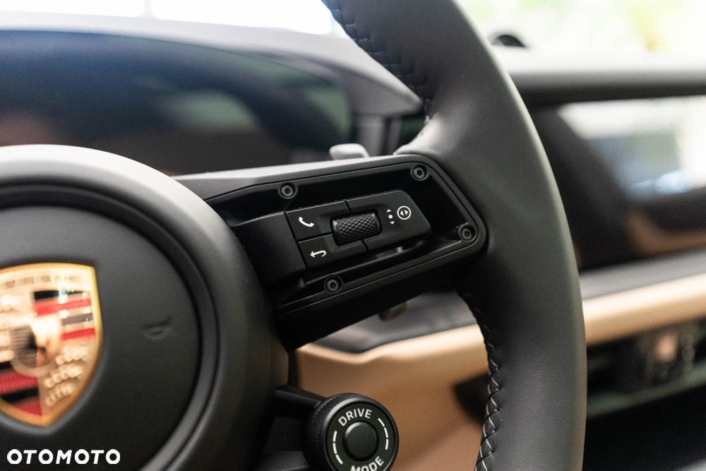 Porsche Cayenne E-Hybrid PHEV Black Edition - 18