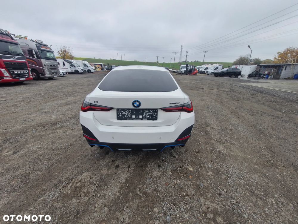 BMW I4 2023 photo 4