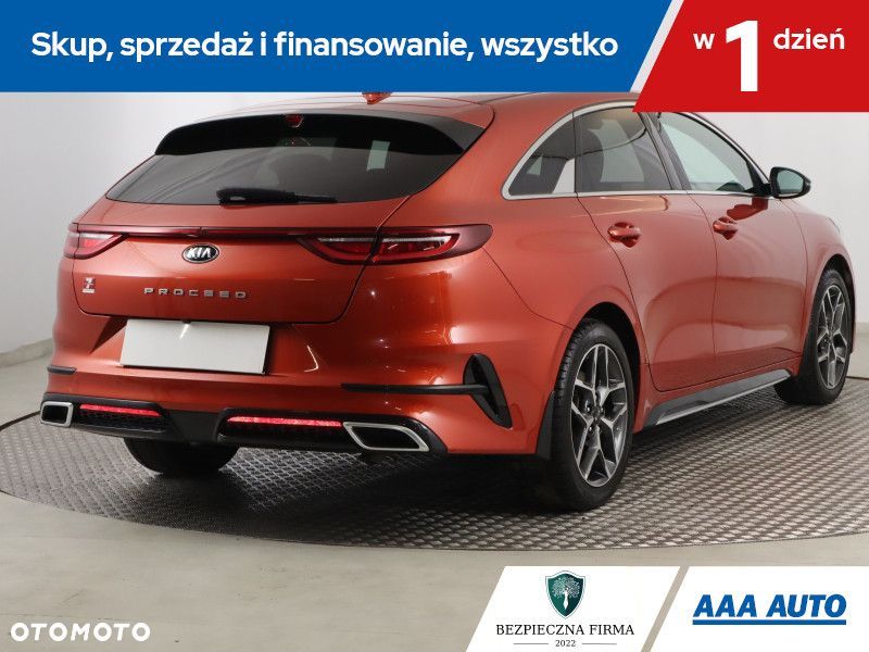 Kia ProCeed - 6