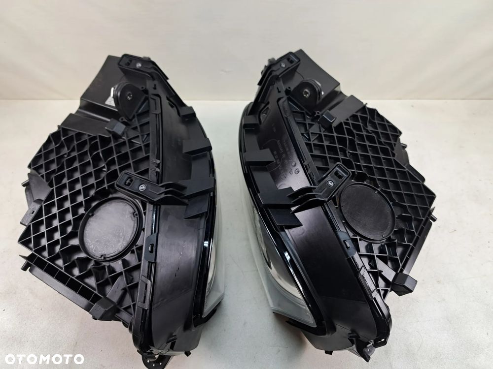 Mercedes-Benz GLC X253 A253 W253 Komplet Lampa przednia - 3