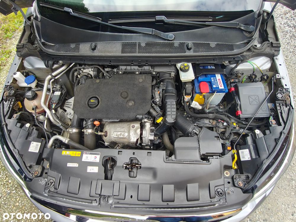 Peugeot 308 1.5 BlueHDi Allure S&S - 17