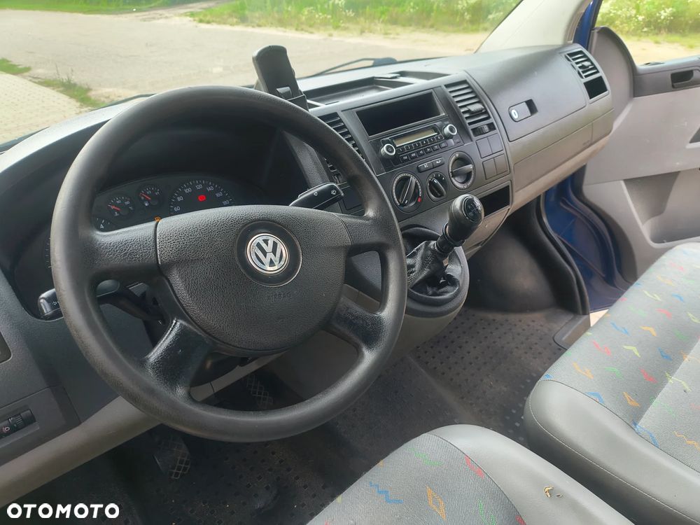 Volkswagen T5 - 33