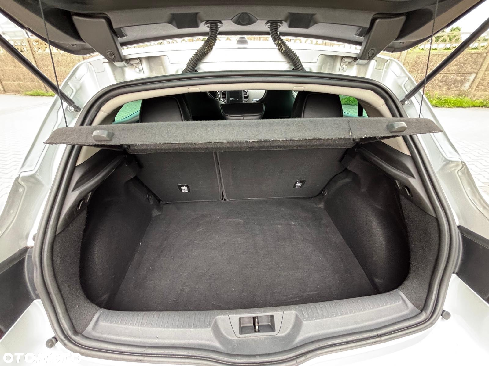 Renault Megane 1.6 TCe GT EDC - 20