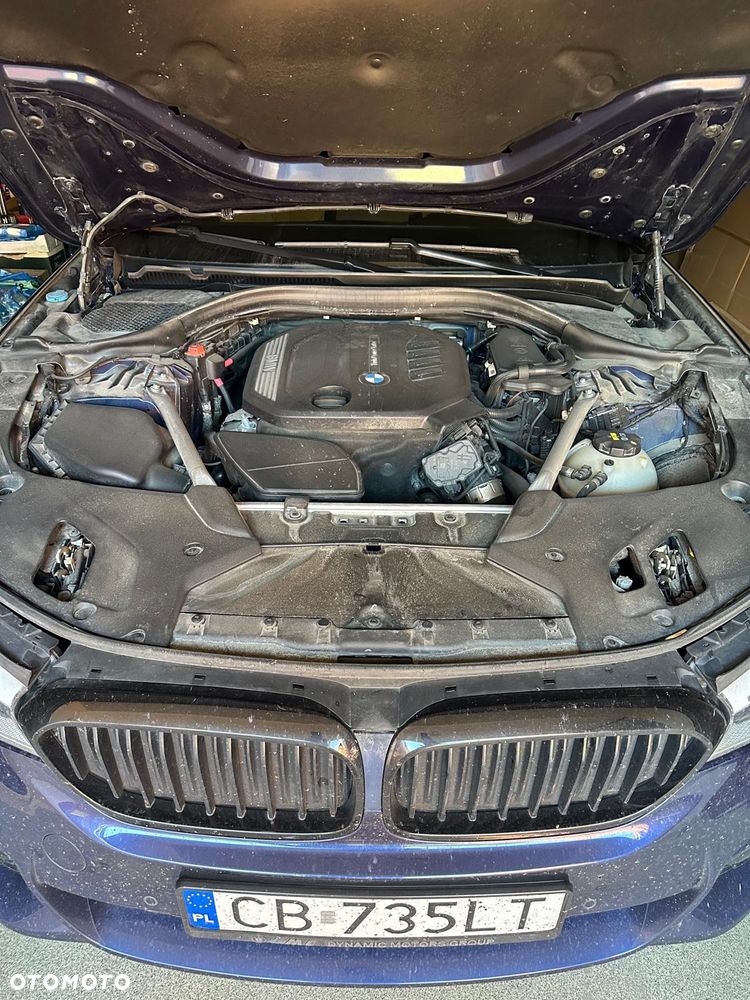 BMW Seria 5 520d xDrive M Sport sport - 17
