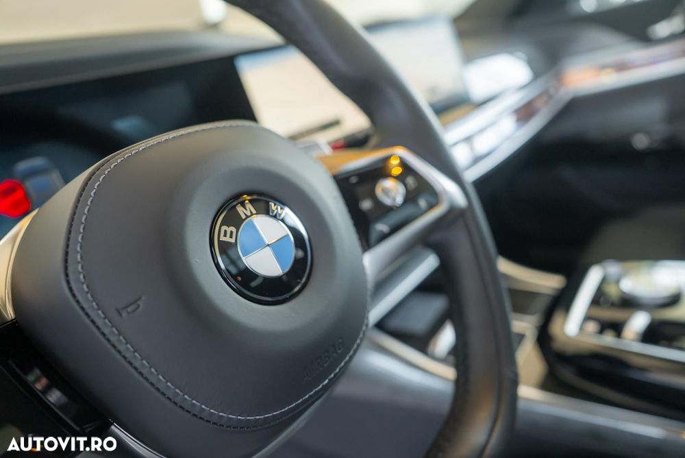 BMW Seria 7 740d xDrive MHEV - 22