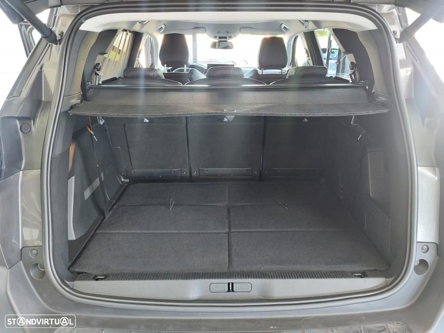 Peugeot 5008 1.2 PureTech Allure EAT8 - 16